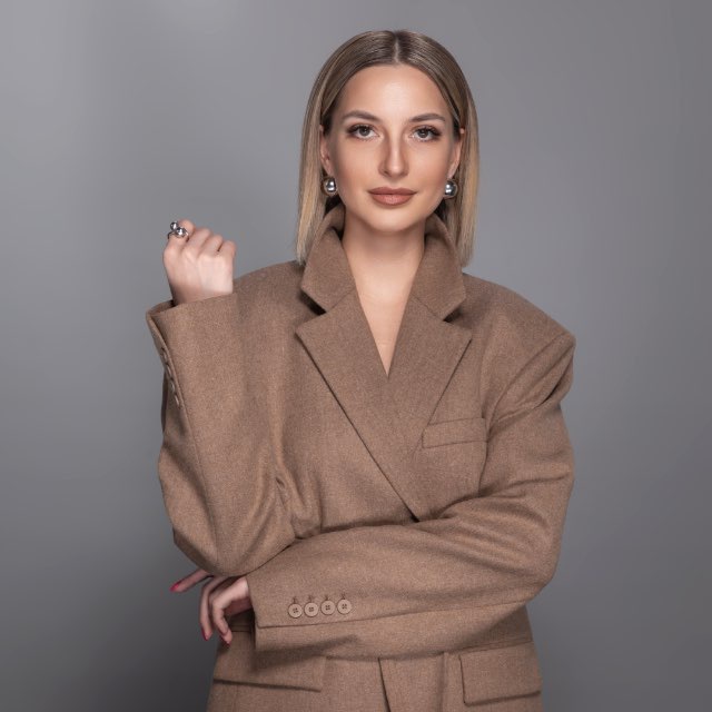 Альбина Чукова