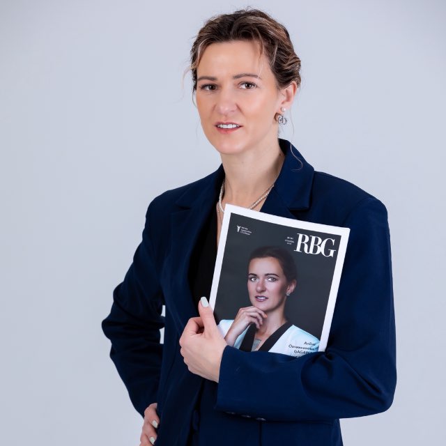 Алёна Овчинникова